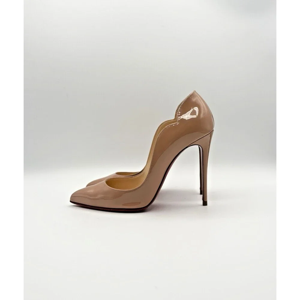 Christian Louboutin Hot Chick 100 Nude Patent Leather Stiletto Heels Size EU 37